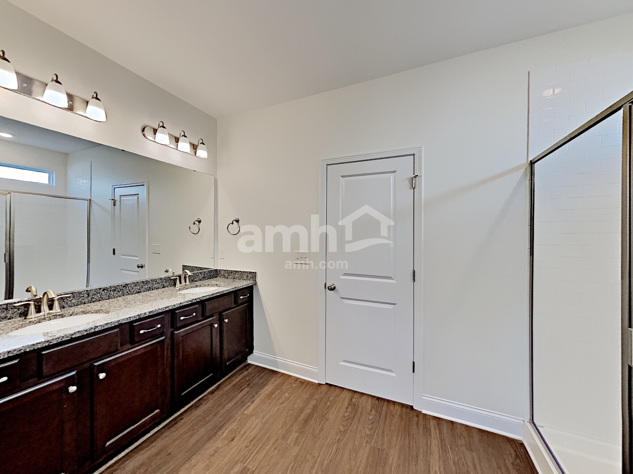 Building Photo - 209 Stowe Rd