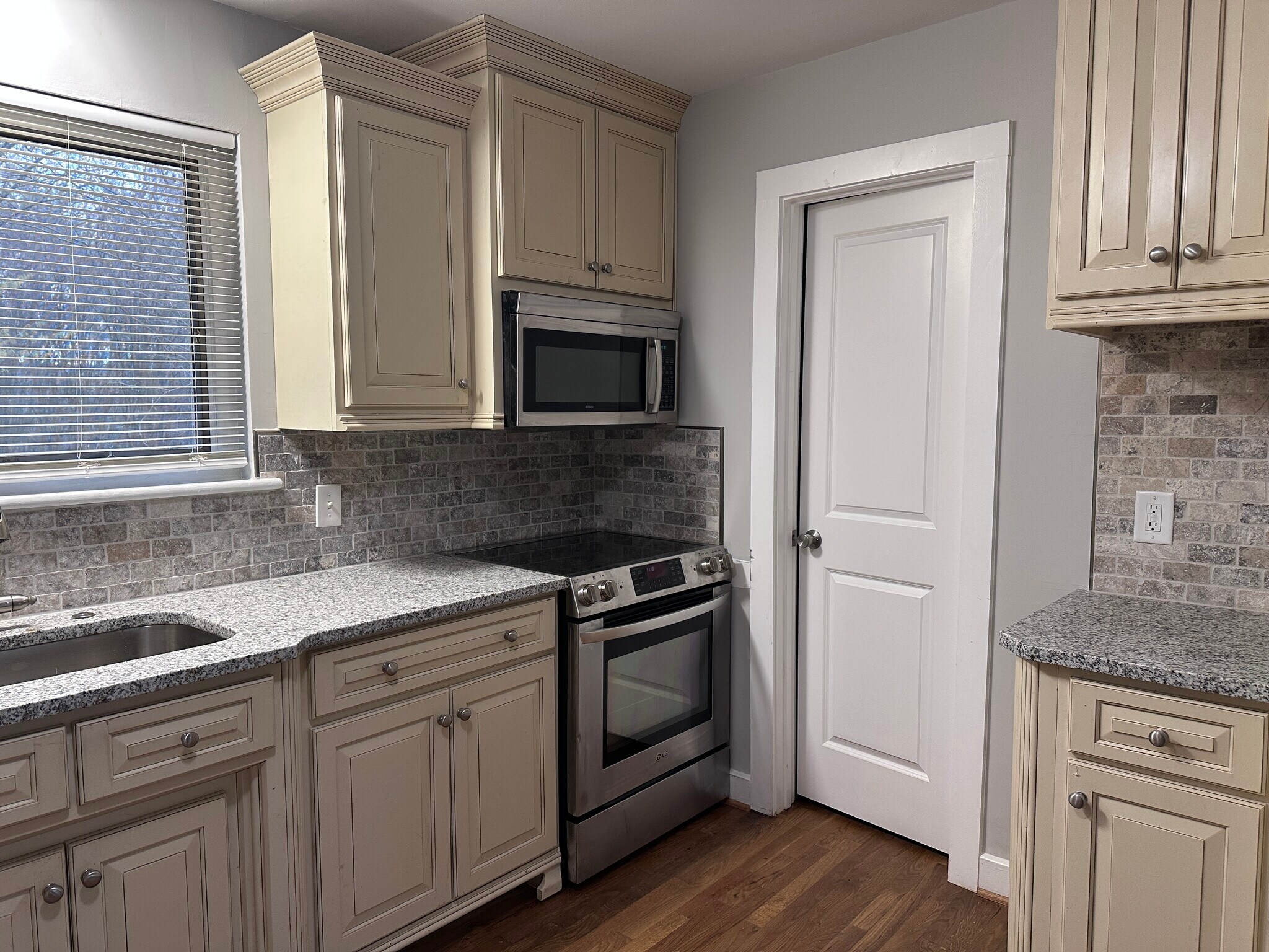 Building Photo - 1630 Peachtree Road