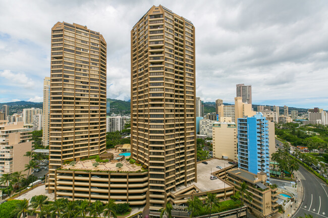 Building Photo - 1778 Ala Moana Blvd