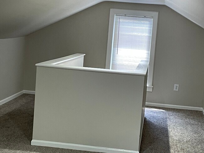 loft - 1010 Fontaine Rd