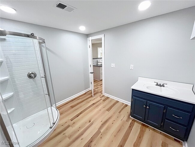 Building Photo - 38599 Plains Ct