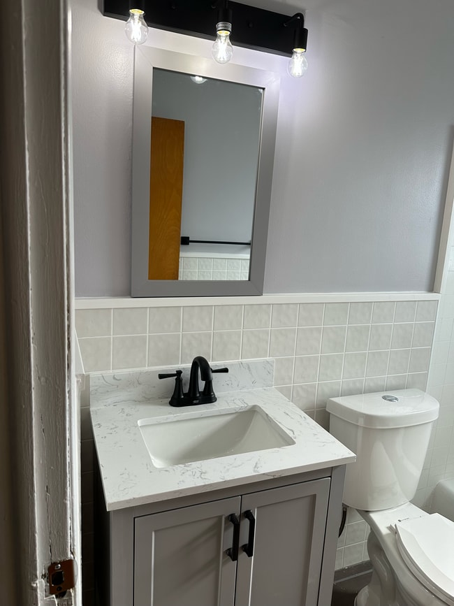 Building Photo - 20241 Kentucky St