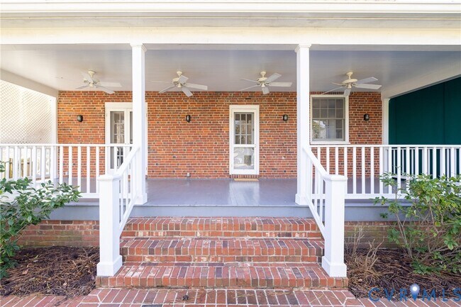 Building Photo - 5506 Toddsbury Rd