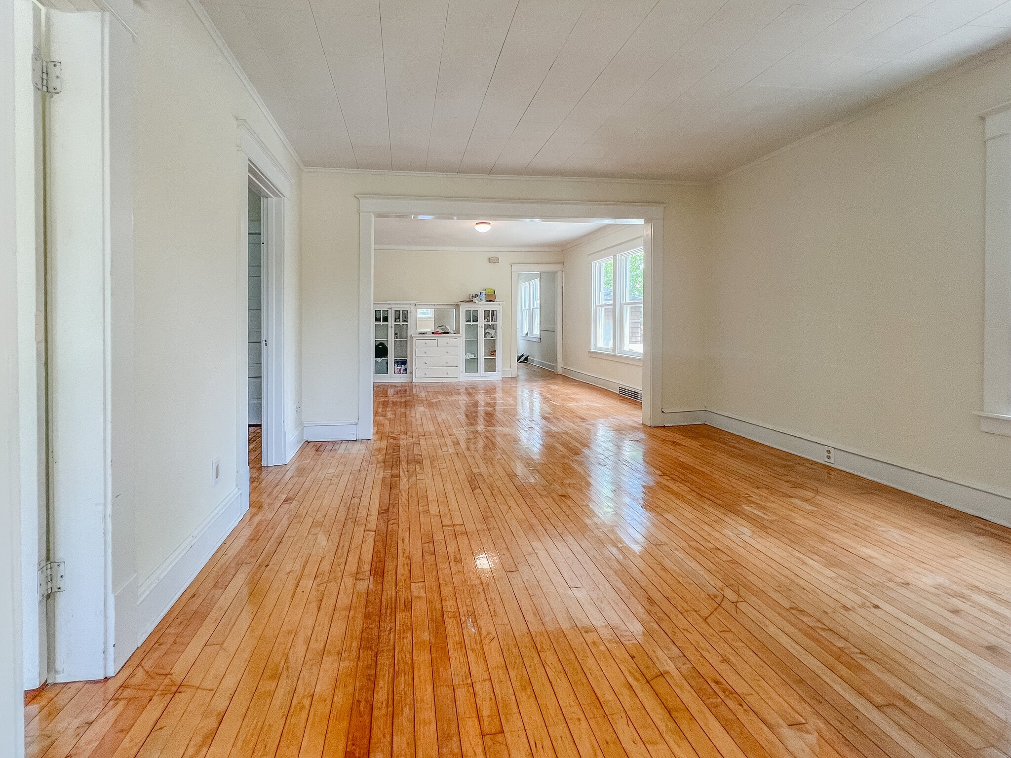 Building Photo - 1218 Bluff Ave