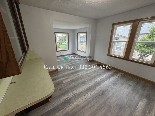 Building Photo - 2769 Carlisle Ct