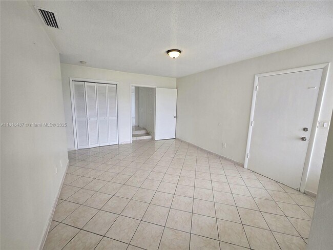 Building Photo - 8891 SW 36th St