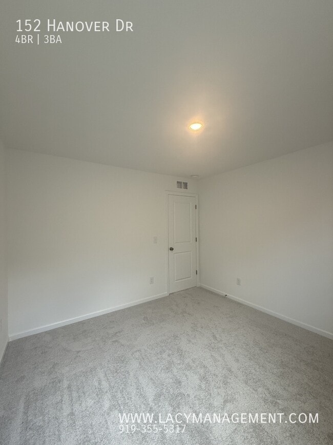 Building Photo - 152 Hanover Dr