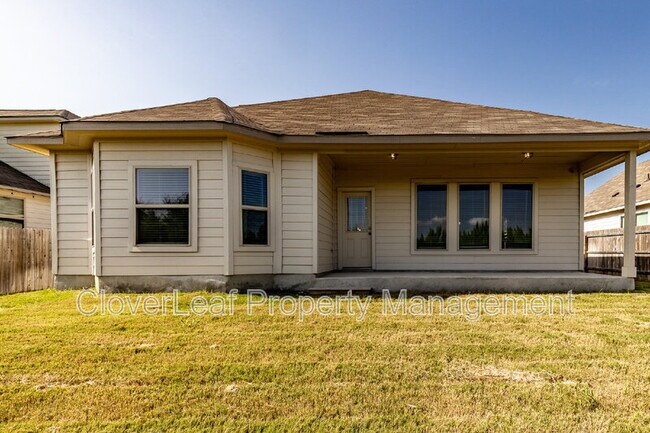 Building Photo - 405 Sika Way