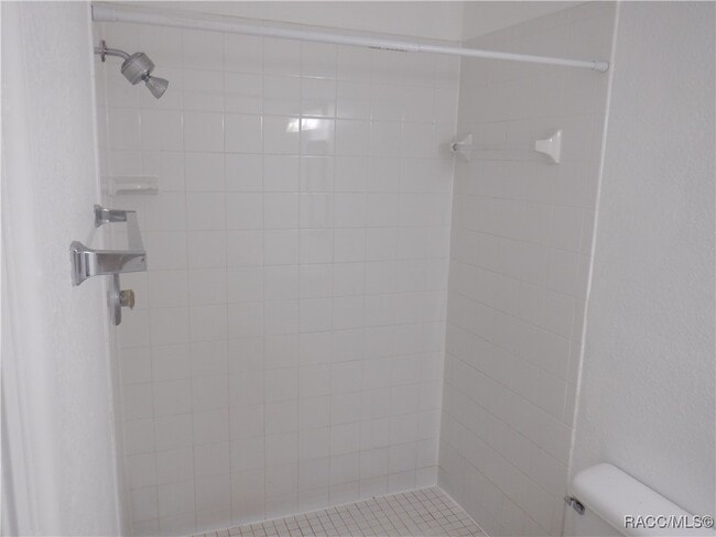 Building Photo - 2002 Silverwood St