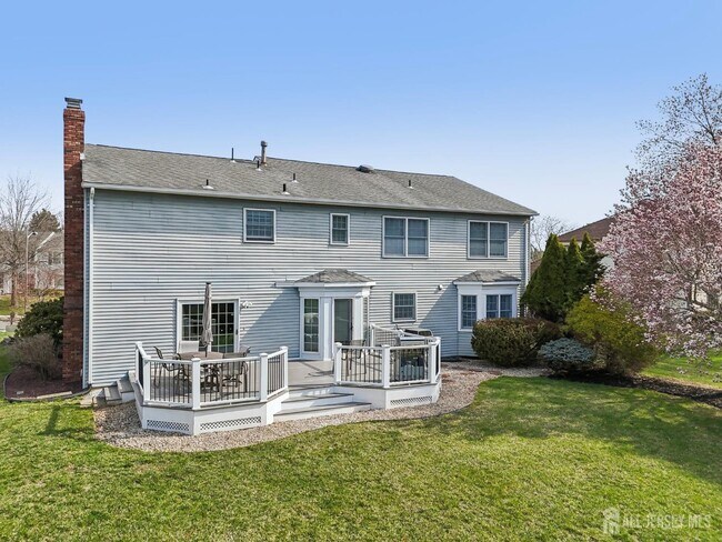 Building Photo - 12 Titus Ln