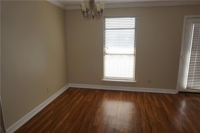 Building Photo - 1444 Carrollton Ave