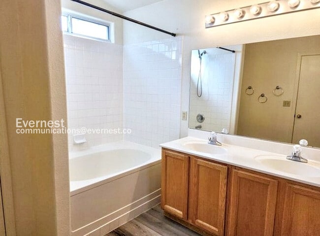 Building Photo - 10046 E Paseo San Rosendo