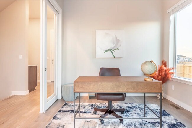 Office - 6245 Hanover St