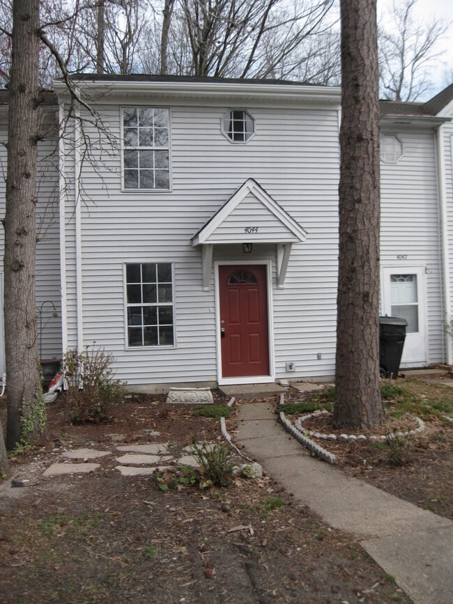 Building Photo - Beautiful 2 Bedroom townhouse in Thalia