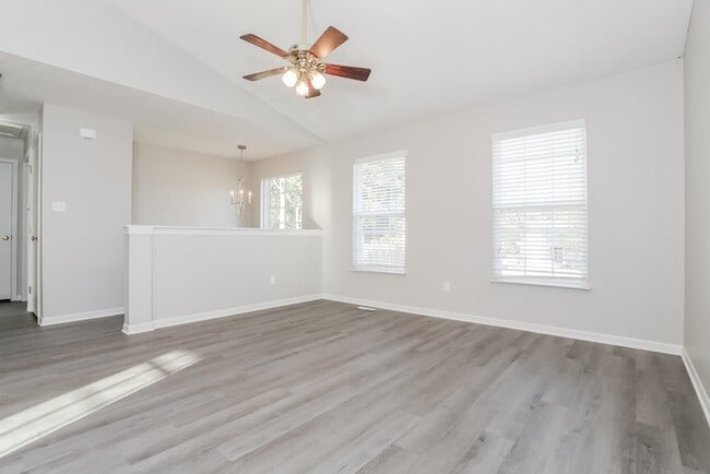 Building Photo - 10415 Berry Path Ct