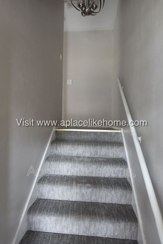 Building Photo - 1428 NW 64th Terrace