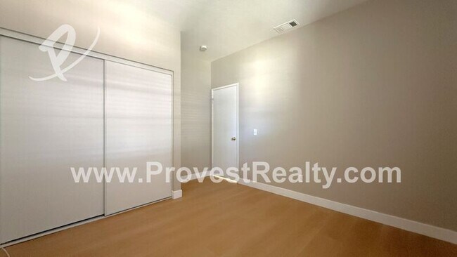 Building Photo - 13212 Ibsen Ln