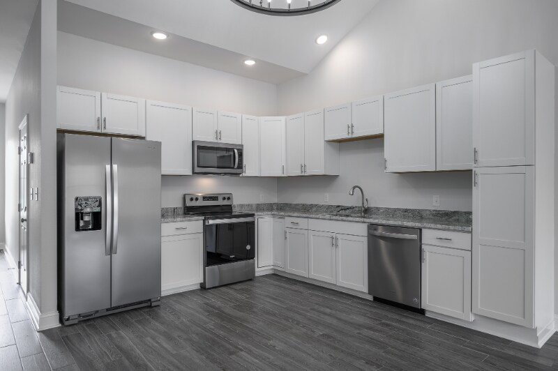 Building Photo - 235 NorthPark Dr