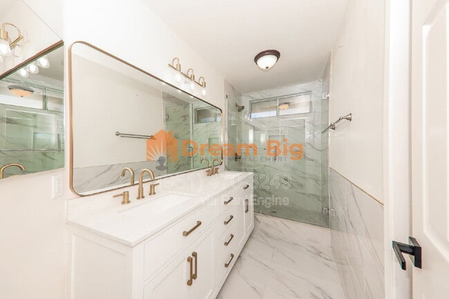 Building Photo - 2712 Toumey Ln