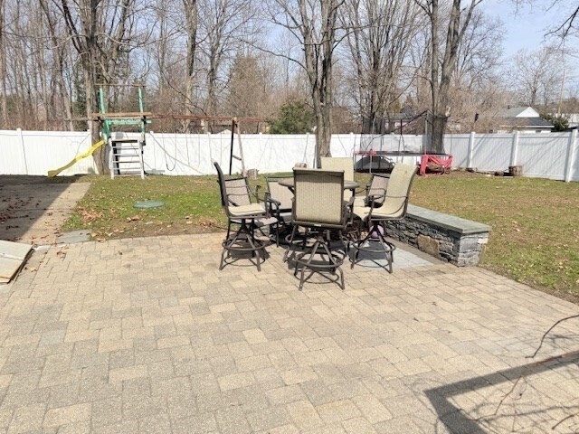 Building Photo - 244 Crosby Rd