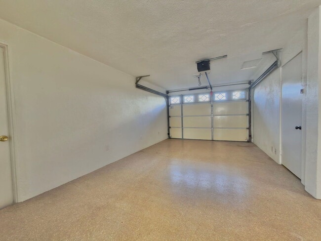 Building Photo - 2603 Phelan Ln