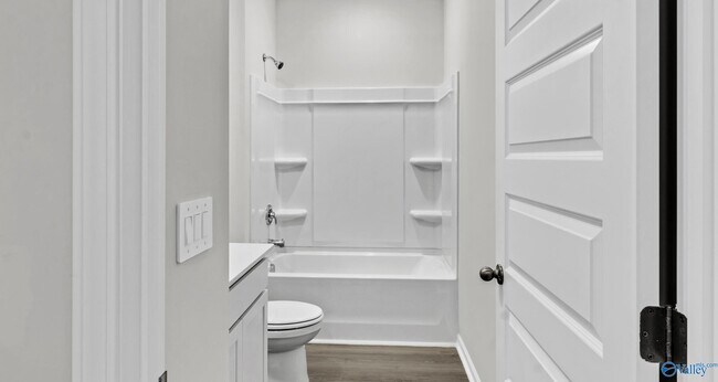 Building Photo - 120 Betty Williams Dr