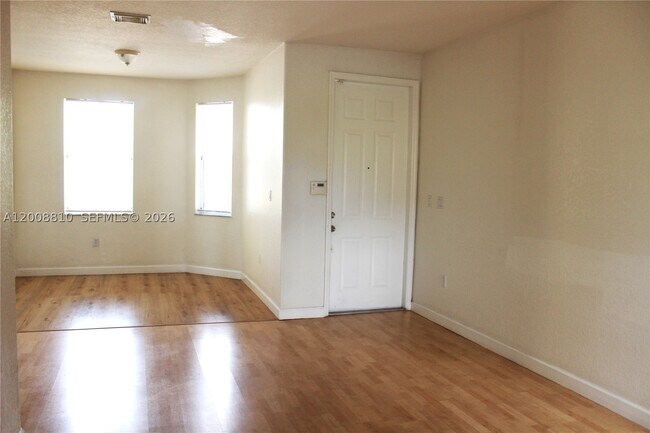 Building Photo - 11375 NW 77th Ln
