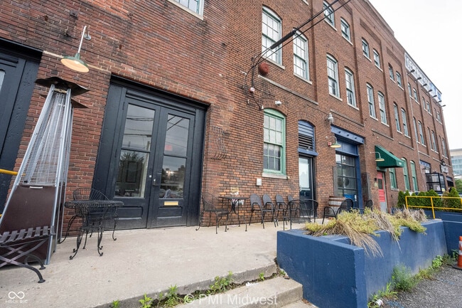 Building Photo - 501 Madison Ave