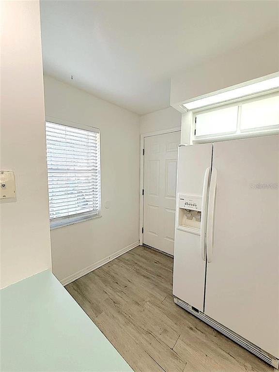 Building Photo - 504 Rose Apple Cir