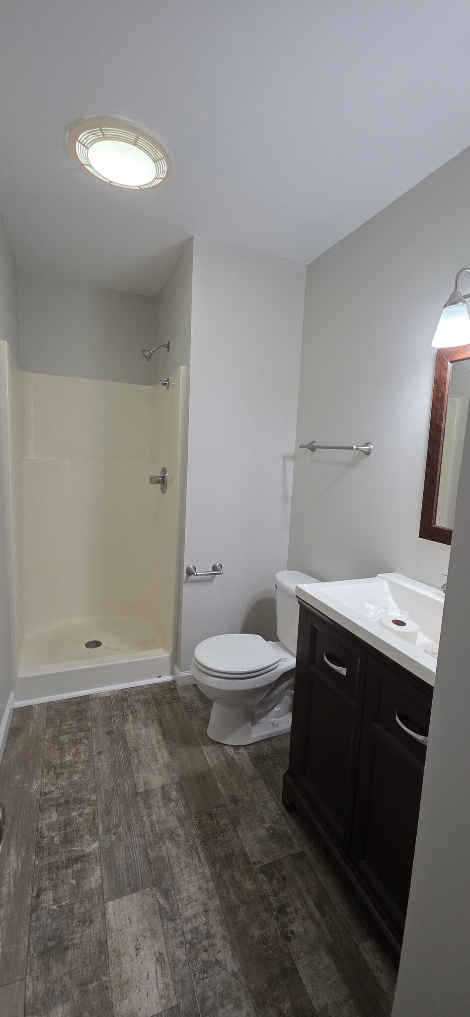 Building Photo - 10 Susquehanna Dr