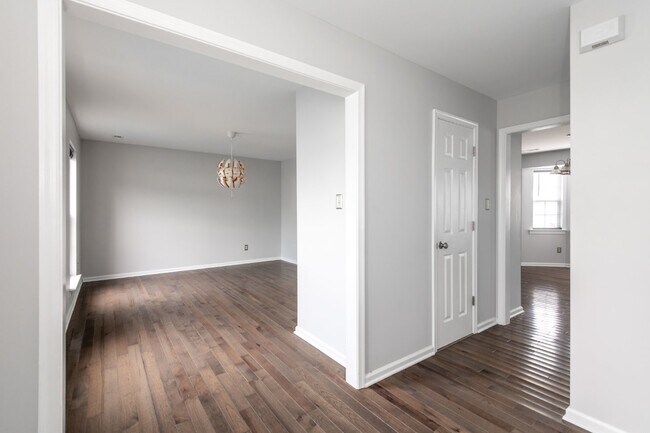 Building Photo - 4 Bedroom 2.5 bath home in Varina!