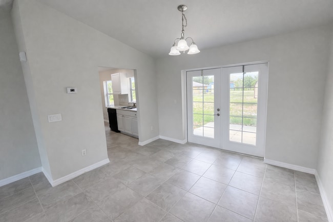 Building Photo - 3055 Morning Glory Dr