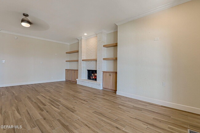Building Photo - 5808 Kingsfield Ave