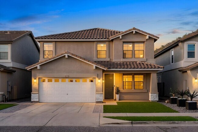 Building Photo - 1644 E Cielo Grande Ave