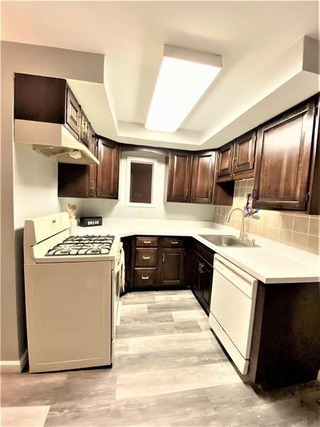 Building Photo - 1459 4th St