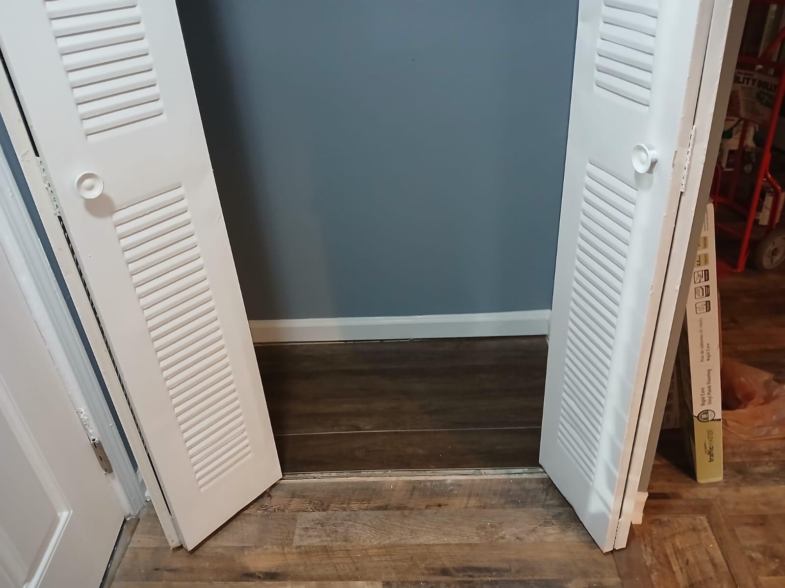 Building Photo - 3575 Oakvale Rd