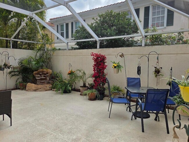 Building Photo - 58 Tall Oaks Cir