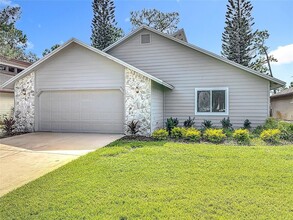 Building Photo - 289 Gull Dr S