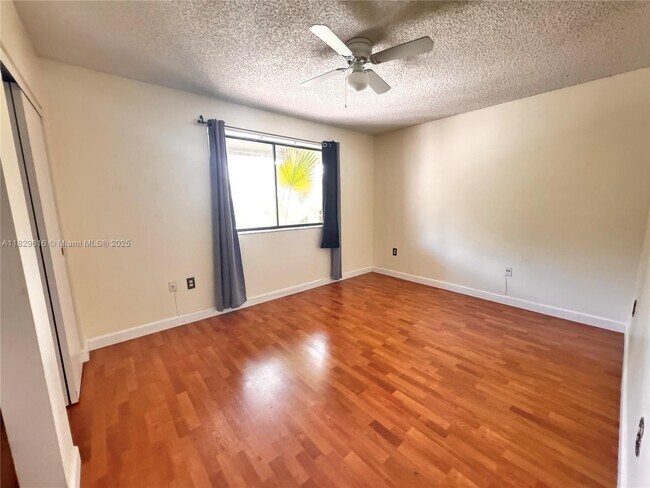 Building Photo - 8430 Coral Lake Way