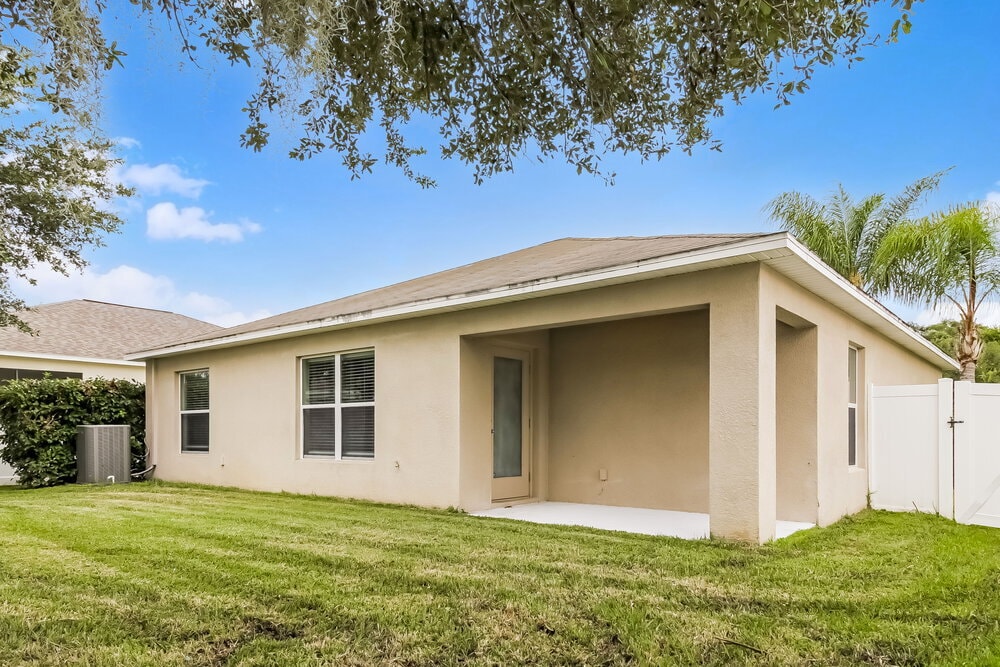 Building Photo - 320 Bella Rosa Cir
