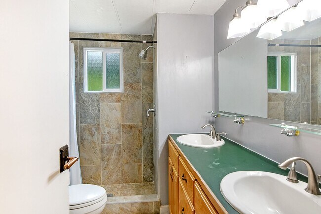 Building Photo - Pets Negotiable, Open Floor Plan and Stora...