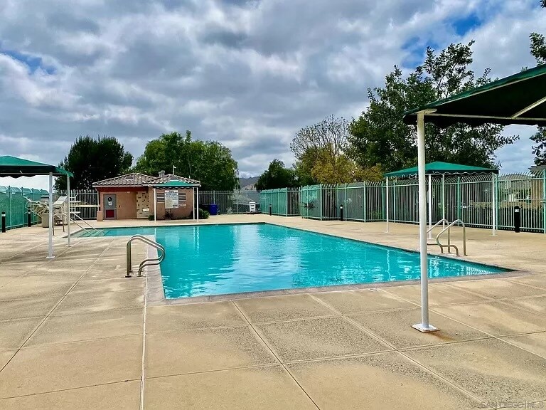 Building Photo - 2593 Fresh Waters Ct