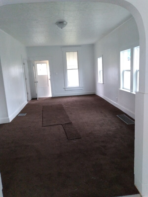 Building Photo - 1217 Marion