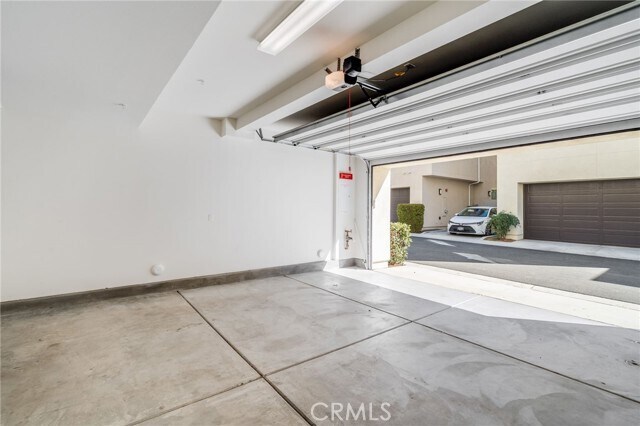 Building Photo - 582 Cultivate