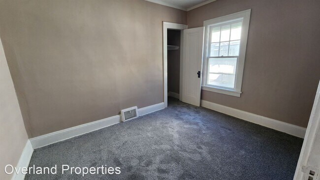 Building Photo - 5 br, 2 bath House - 5575 Dalewood Ave