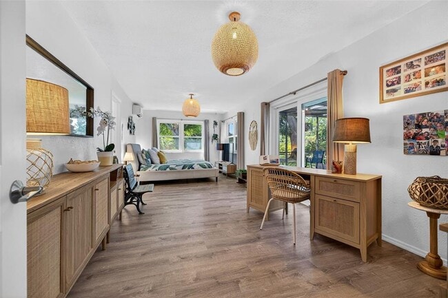 Building Photo - 1760 75th Ave N