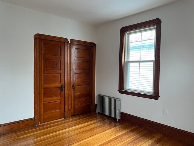 Building Photo - 83 Summer St