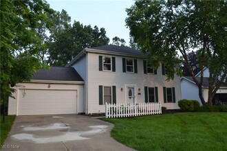 Building Photo - 7021 Longview Dr