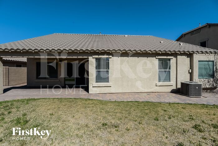 Building Photo - 1263 W Busa Dr