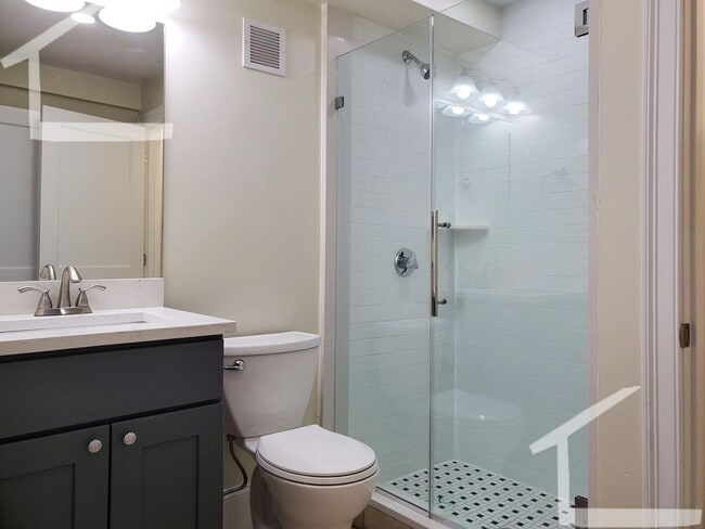 Building Photo - No Fee!  Brand New Construction in Coolidge Corner!  Luxury Appliances!  Laundry In Unit!